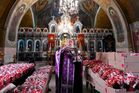 Церкви в половине российских регионов останутся открытыми на Пасху