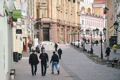 Москвичам объяснили правила прогулок по графику